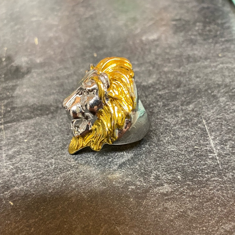 Steel lion head ring